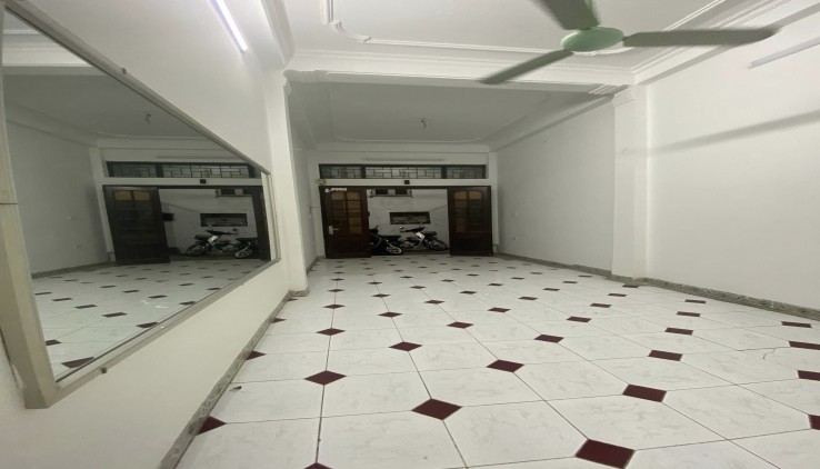 TÔI CẦN CHO THUÊ CẢ TÒA BIỆT THỰ TÂY NAM BÁN ĐẢO LINH ĐÀM, 4 TẦNG, 180M2, 7 PHÒNG, 7 WC, GIÁ 35TR